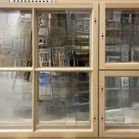 Funkkis puitemuoto lakattuna ja huulletun ikkunan vakioheloitus (kilvet toimitetaan irrallaan)